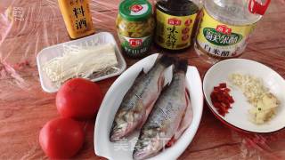 Sour and Spicy Sea Bass Soup recipe