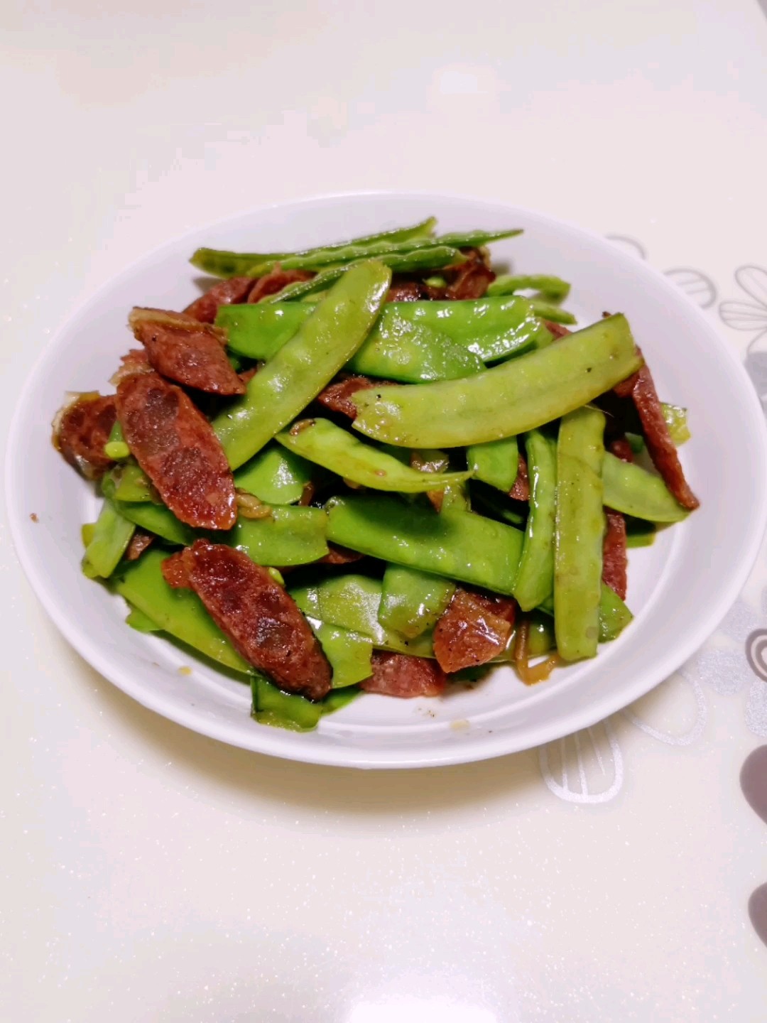 Fried Sausage with Snow Pea recipe