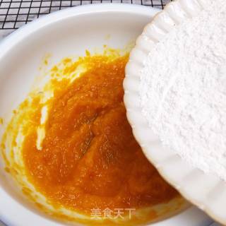 Bean Paste Pumpkin Pie recipe