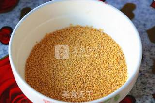 Stir-fried Millet with Leeks recipe