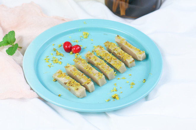 Osmanthus Lotus Root Powder Cake recipe