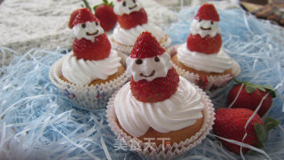 Santa Cupcakes recipe