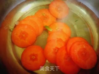 #团圆饭#carrot, Dried Beans and Vegetable Dumplings recipe