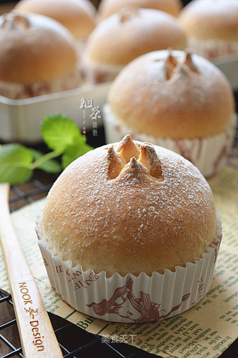 Whole Wheat Paper Cup Buns recipe