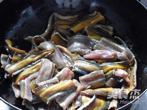 Hot Eel Slices recipe