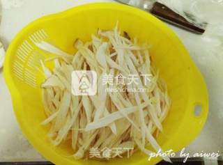 Pleurotus Eryngii Mixed with Cabbage Heart recipe