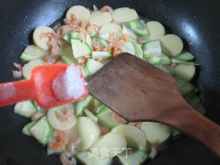 Kaiyang Zucchini Boiled Cherry Jade Tofu recipe