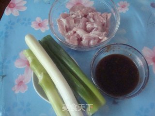 Stir-fried Pork Neck with Beijing Onion recipe