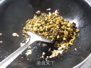 Fried Minced Pork with Sauerkraut recipe