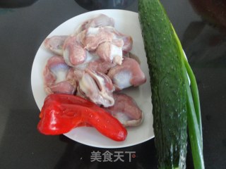 [chicken Gizzards Mixed with Sour and Spicy Cucumber] recipe