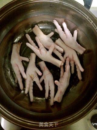 Chicken Feet in Black Soy Sauce recipe