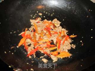 Stir-fried Pork with Shredded Tofu recipe