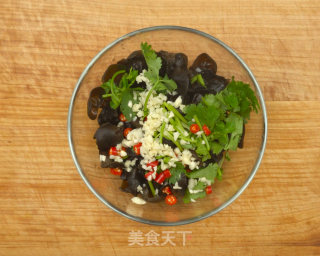 Cold Fungus with Homemade Chili Oil recipe