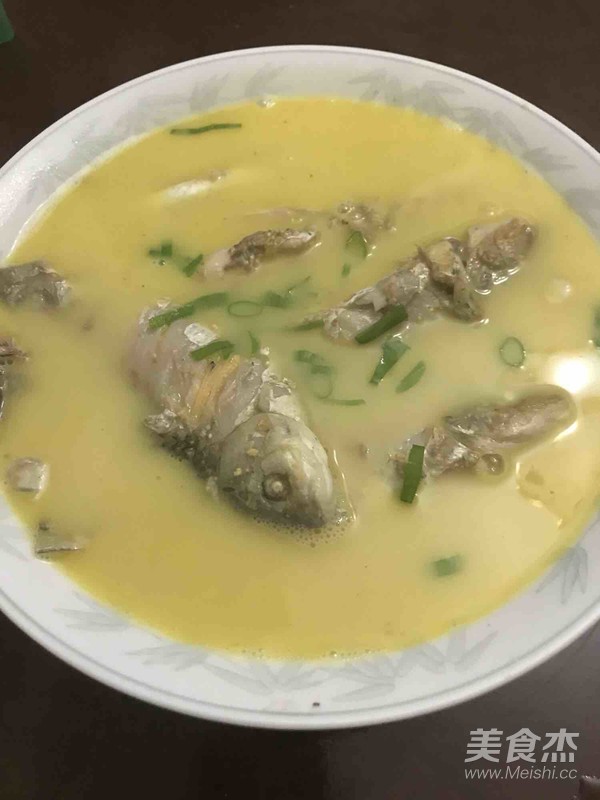 Wild Crucian Carp Soup recipe