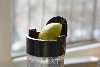 [beijing] Sweet Pear and Celery Juice recipe