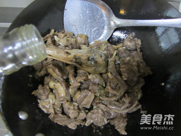 Roasted Wild Duck with Mushrooms and Bean Curd recipe