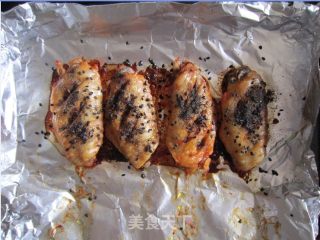 Grilled Chicken Wings with Black Pepper recipe