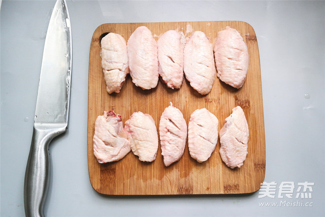 Microwave Salt and Pepper Chicken Wings recipe