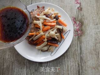 #trust之美#pork Chops and Mushroom Salad recipe