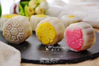 [snowy Mooncakes] No Oven Required, Delicious and Easy to Make recipe