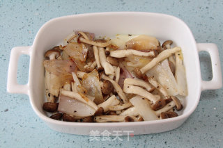 Double Flavored 【garlic Herb Roasted Oxtail】 recipe