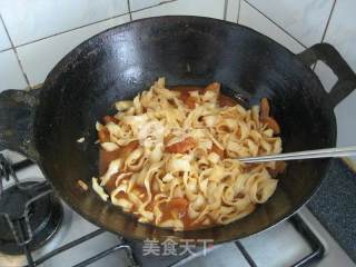 Shrimp and Tomato Sauce Pull Strips-the Gorgeous Turn of The Sliced Noodles recipe