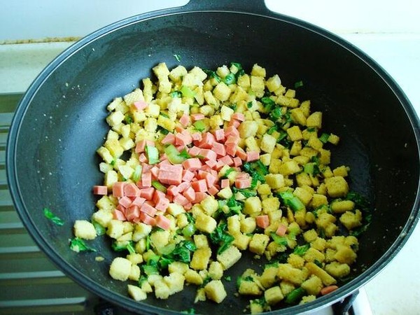 Stir-fried Millet Noodle Bun recipe