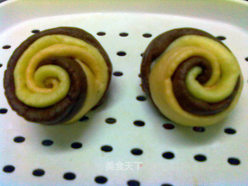 The Making Process of Distilled Jam Colorful Steamed Buns recipe