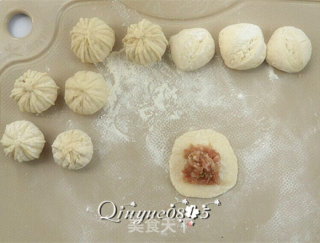 White Radish Buns recipe