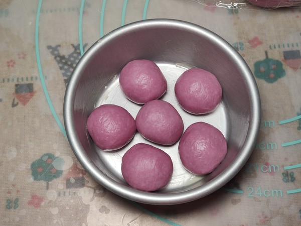 Send You A Small Flower Bread, It's So Cute and Delicious recipe