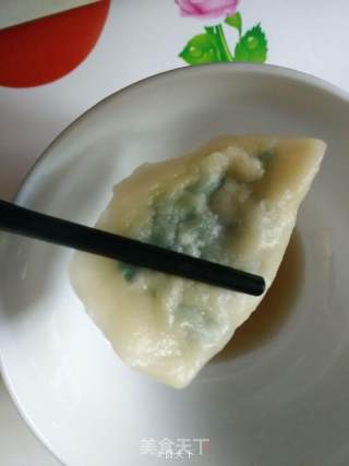 White Jade Jadeite Inlaid with Gold ~ Jade Egg Dumplings with Green Onion recipe