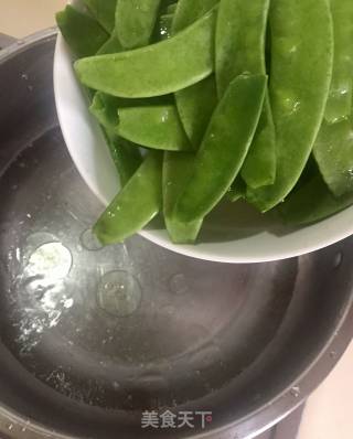 Fried Twice Pork with Snow Pea recipe