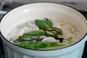 [beiding Enamel Cast Iron Pot Recipe] Henan Mutton Noodle Soup recipe