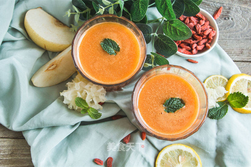 Add Some Goji Berries to Feel More Healthy White Fungus and Snow Pear Juice recipe