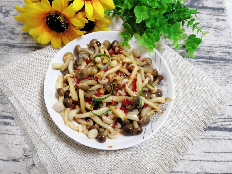 #凉菜# Chopped Pepper with Double Mushrooms recipe