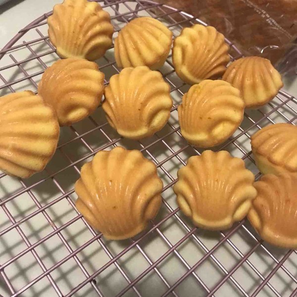 Orange Scent Overflowing Madeleine recipe