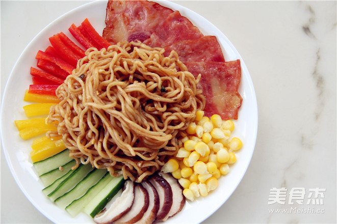 Teach You The "healthy Way of Eating" Instant Noodles-colorful Noodles recipe