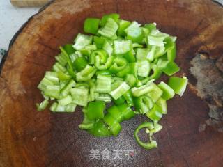 Stir-fried Chicken with Green Peppers recipe