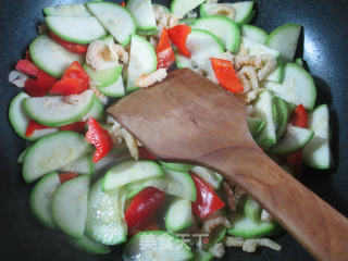 Fried Zucchini with Red Pepper recipe