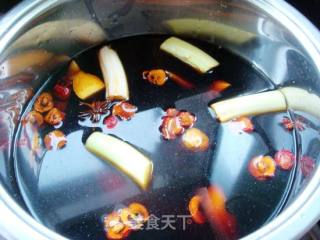 Homemade Braised Pork Knuckles recipe