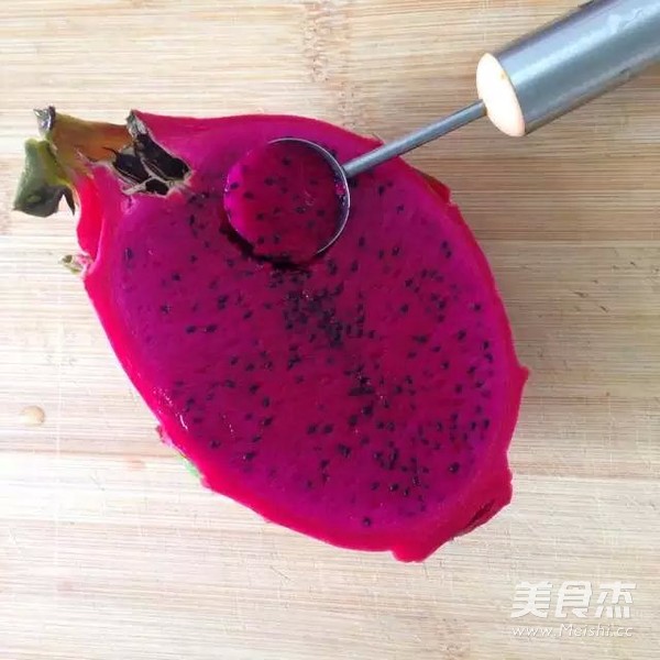 Stunning Dragon Fruit Yogurt Salad recipe