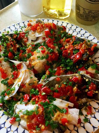 Home-style Chopped Pepper Fish Head recipe