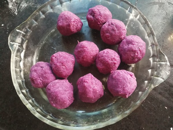 Sago Purple Sweet Potato Mooncake recipe