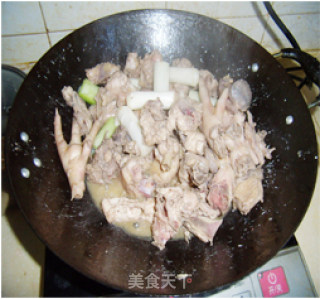 The Famous "chicken Pad Roll" in Gansu recipe