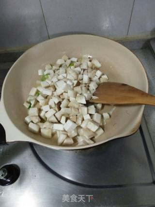 Pleurotus Eryngii Fried Peas recipe