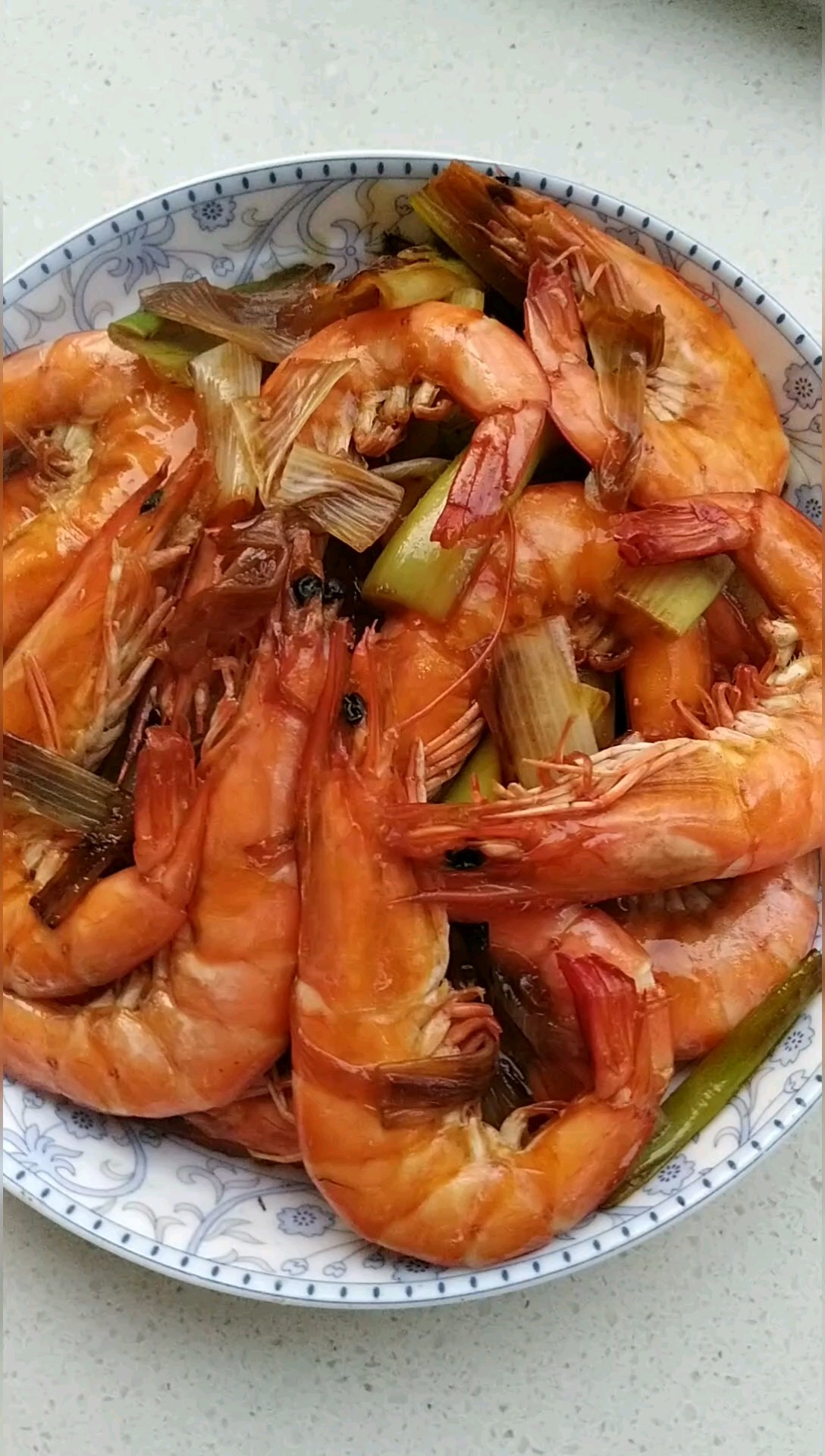 Fried Sea Prawns with Green Onions recipe