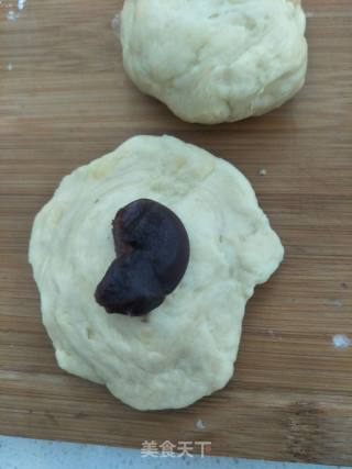 Red Bean Stuffed Bread recipe