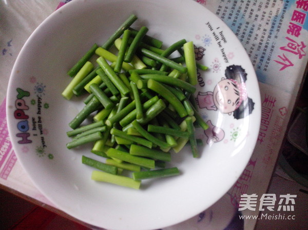 Stir-fried Beef Balls with Garlic Moss recipe