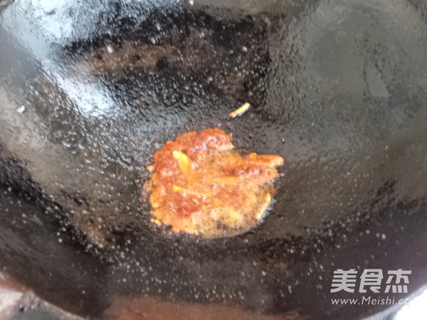 Shandong Spicy Fried Razor Clams recipe