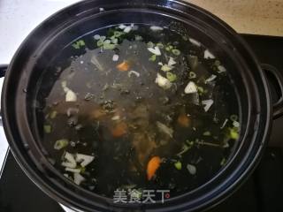 #花样美食#～clam Seaweed Soup recipe